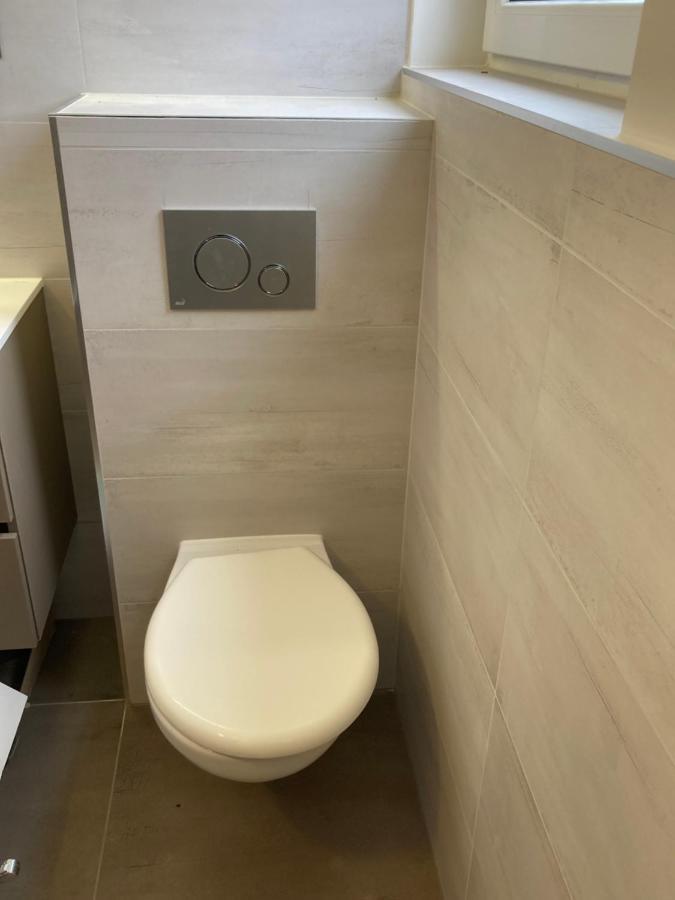 Kuenszler Apartmanhaz Zamárdi Extérieur photo