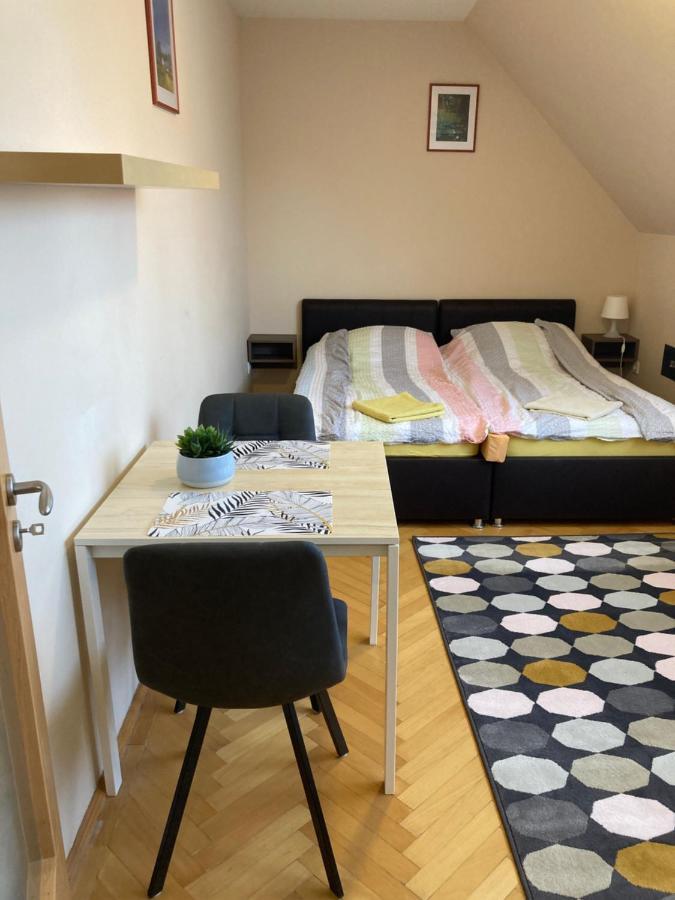 Kuenszler Apartmanhaz Zamárdi Extérieur photo