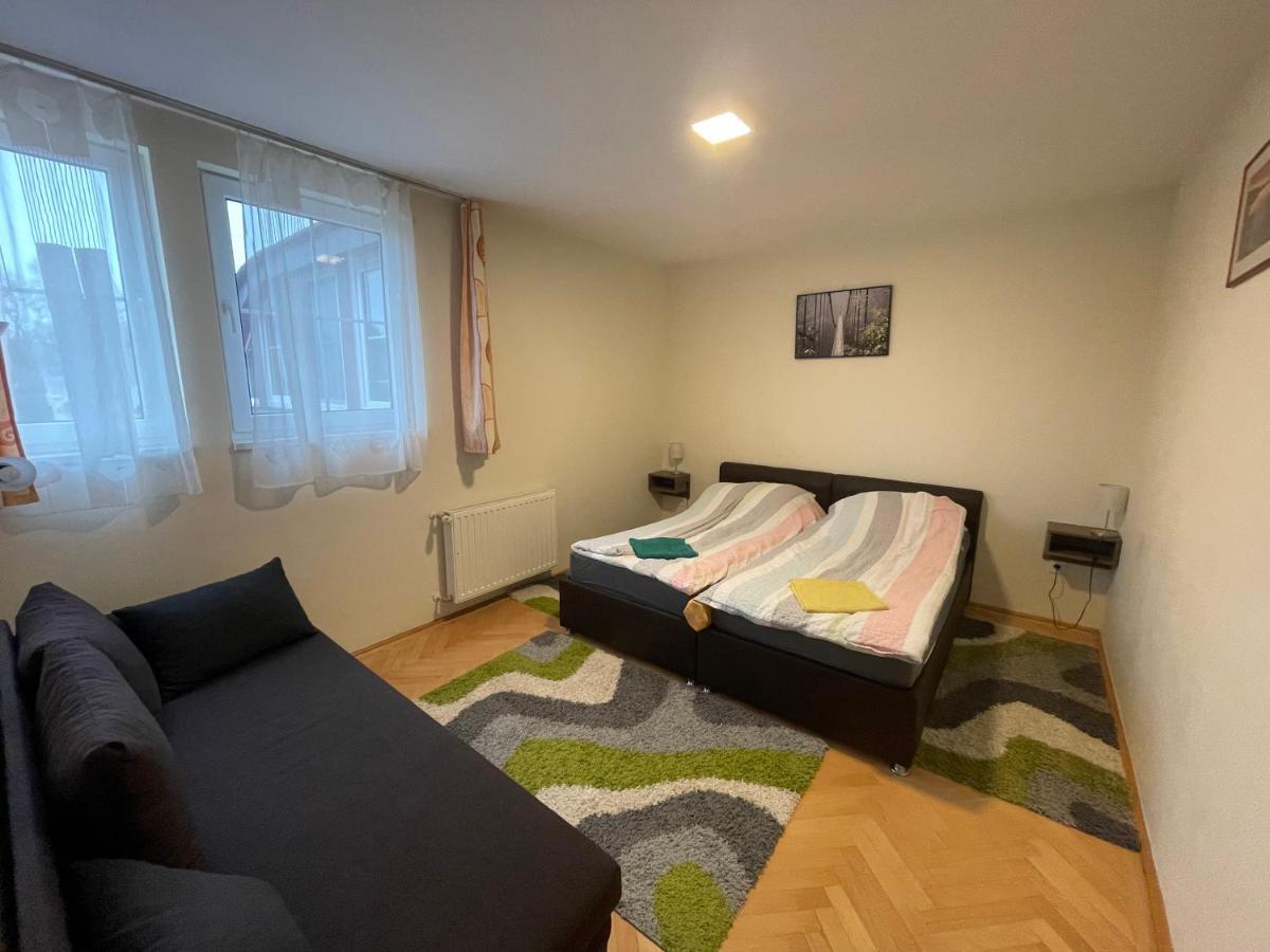 Kuenszler Apartmanhaz Zamárdi Extérieur photo