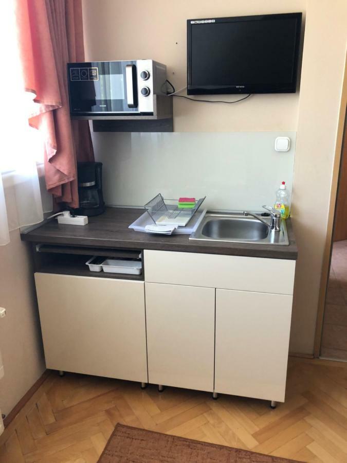 Kuenszler Apartmanhaz Zamárdi Extérieur photo